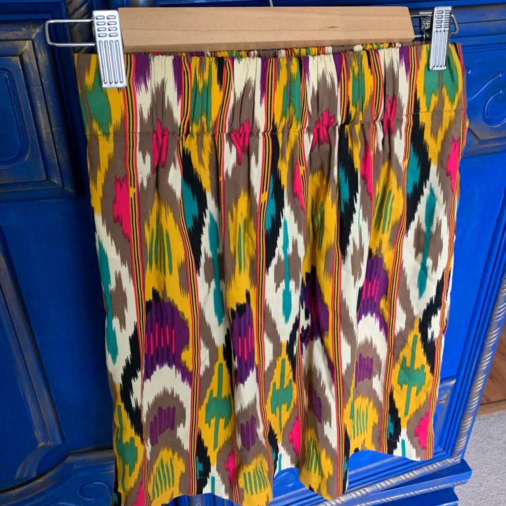 💜 Cabi Ikat Bella Aztec Tribal Print Skirt XS - Picture 3 of 4
